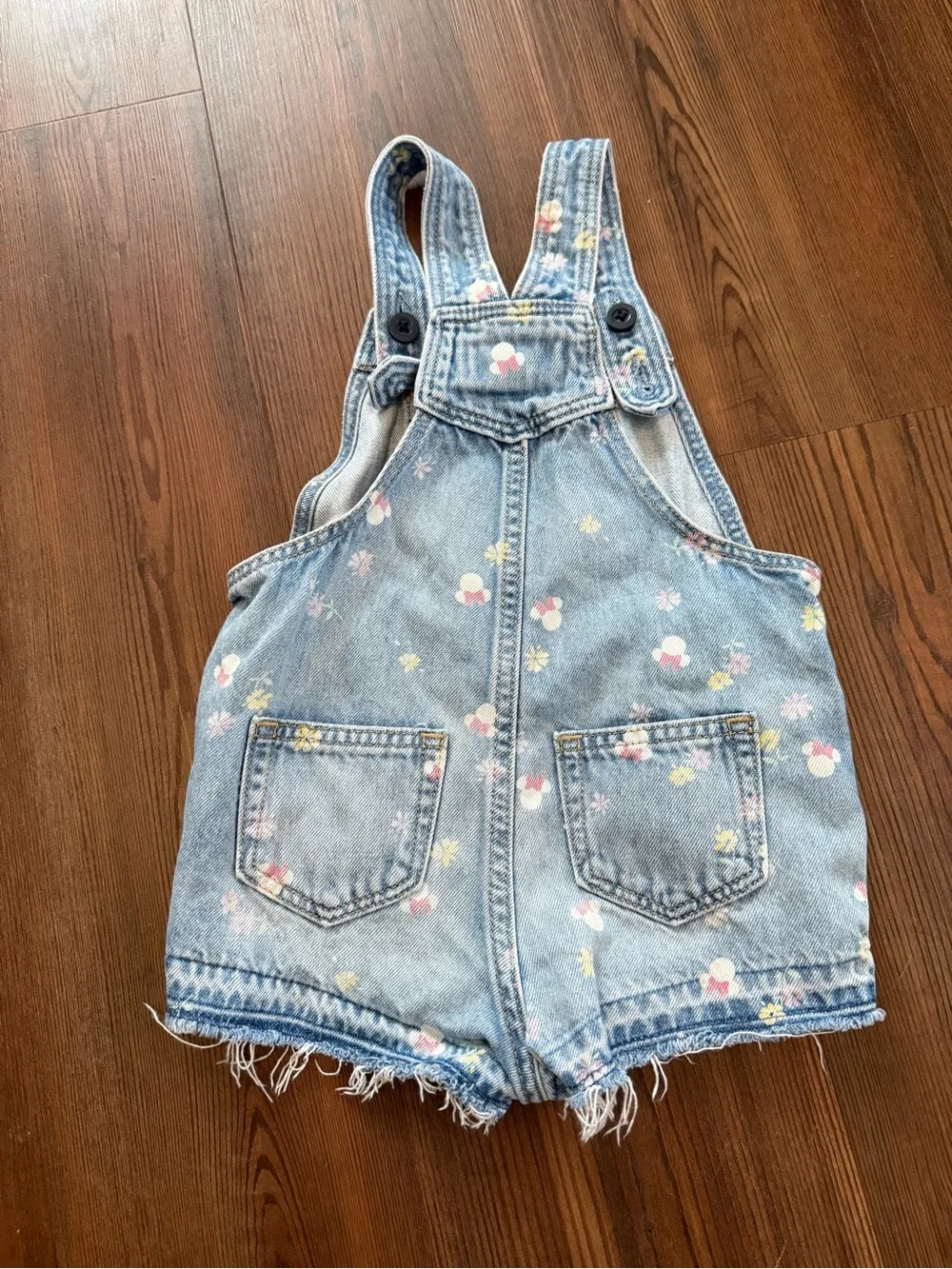GAP light blue
